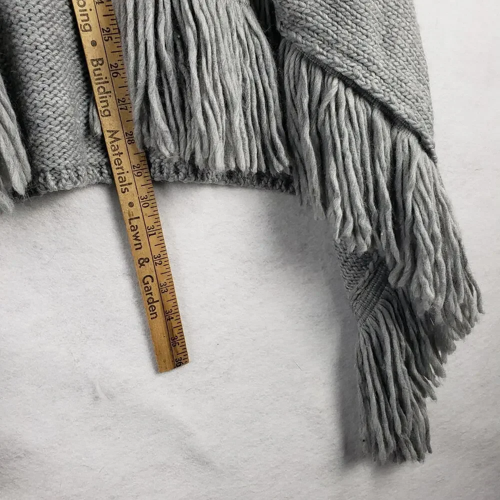Maurices‎ Women's One Size Fringe Trim Knit Scarf Vest Gray Winter Lagenlook NWT